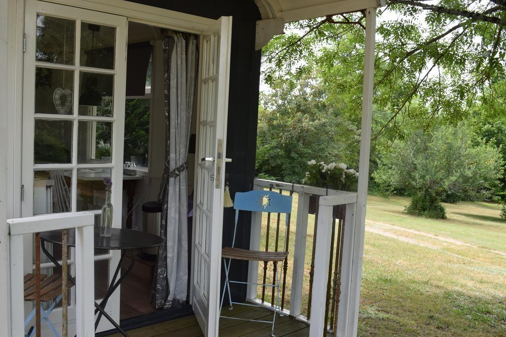 Camping Chez Francis Loupiac (Lot) Exterior foto